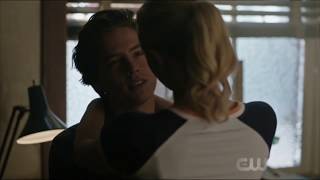 Betty and Jughead Kiss  Riverdale 3x02 [upl. by Oznerol750]